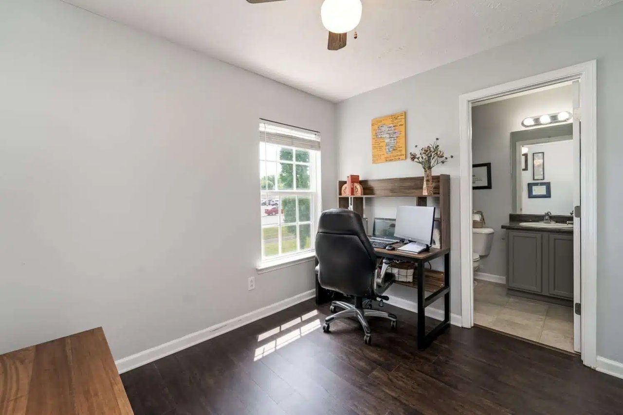 Sold! Gorgeous Renovated Smyrna Townhome