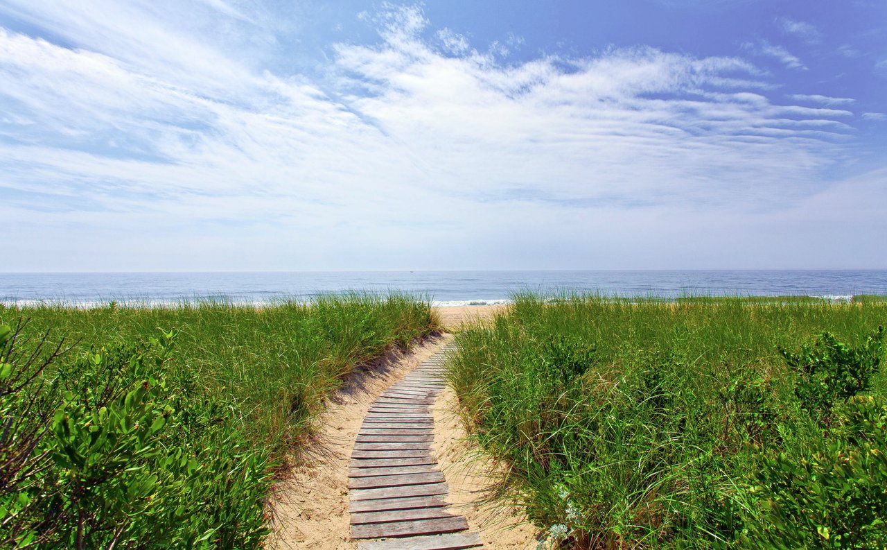 Reading The Sagaponack Luxury Estate Market
