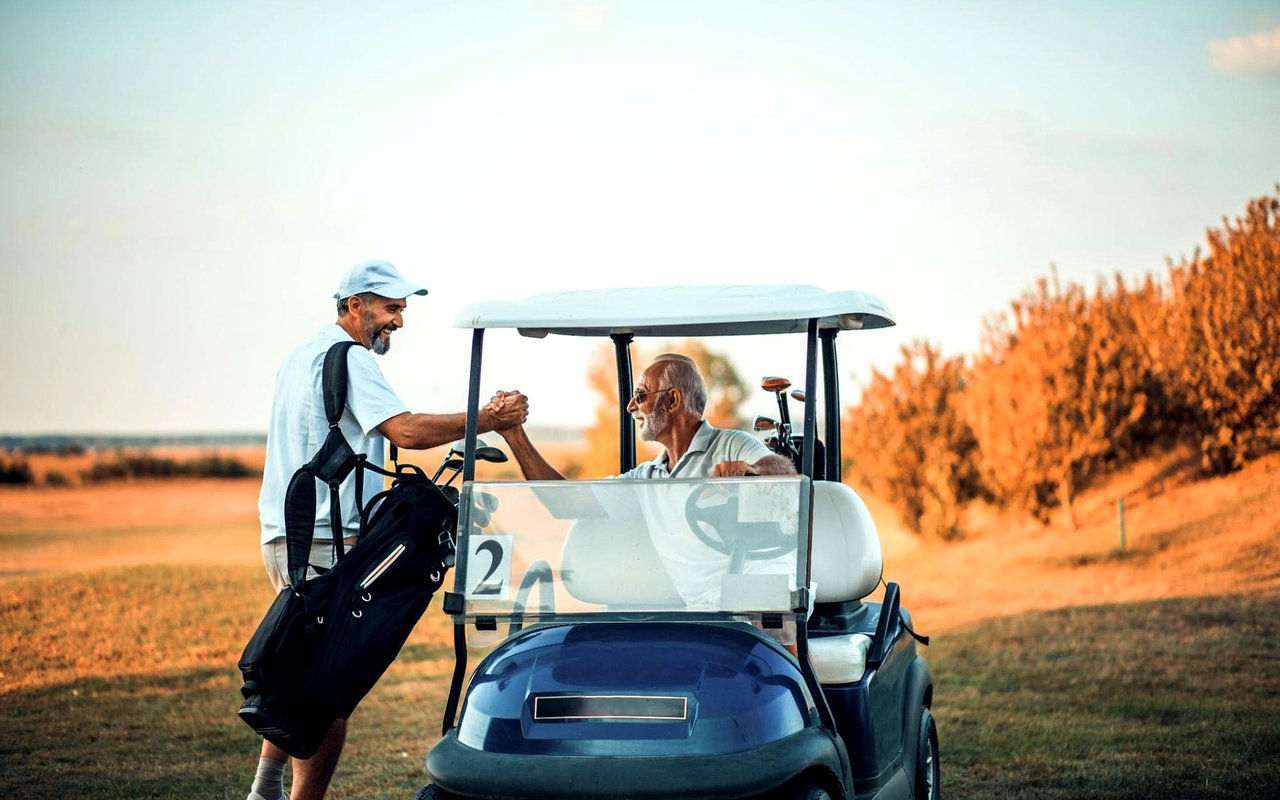 Best Country Clubs Near Ahwatukee for Golf, Networking, and Resort-Style Living
