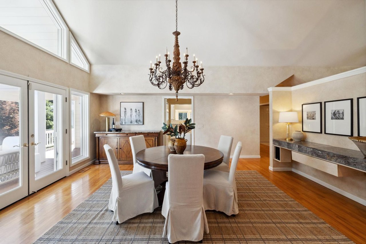 Discover Unmatched Elegance at 14 Chrisdumar Lane, Petaluma