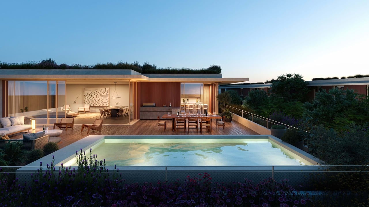 Luxury 4-Bedroom Apartment in Porto