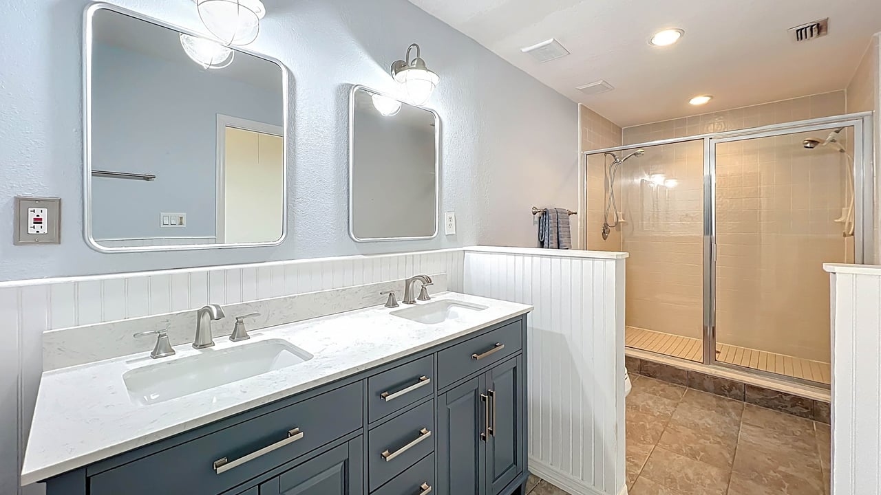 Winter Park Lakefront Townhome