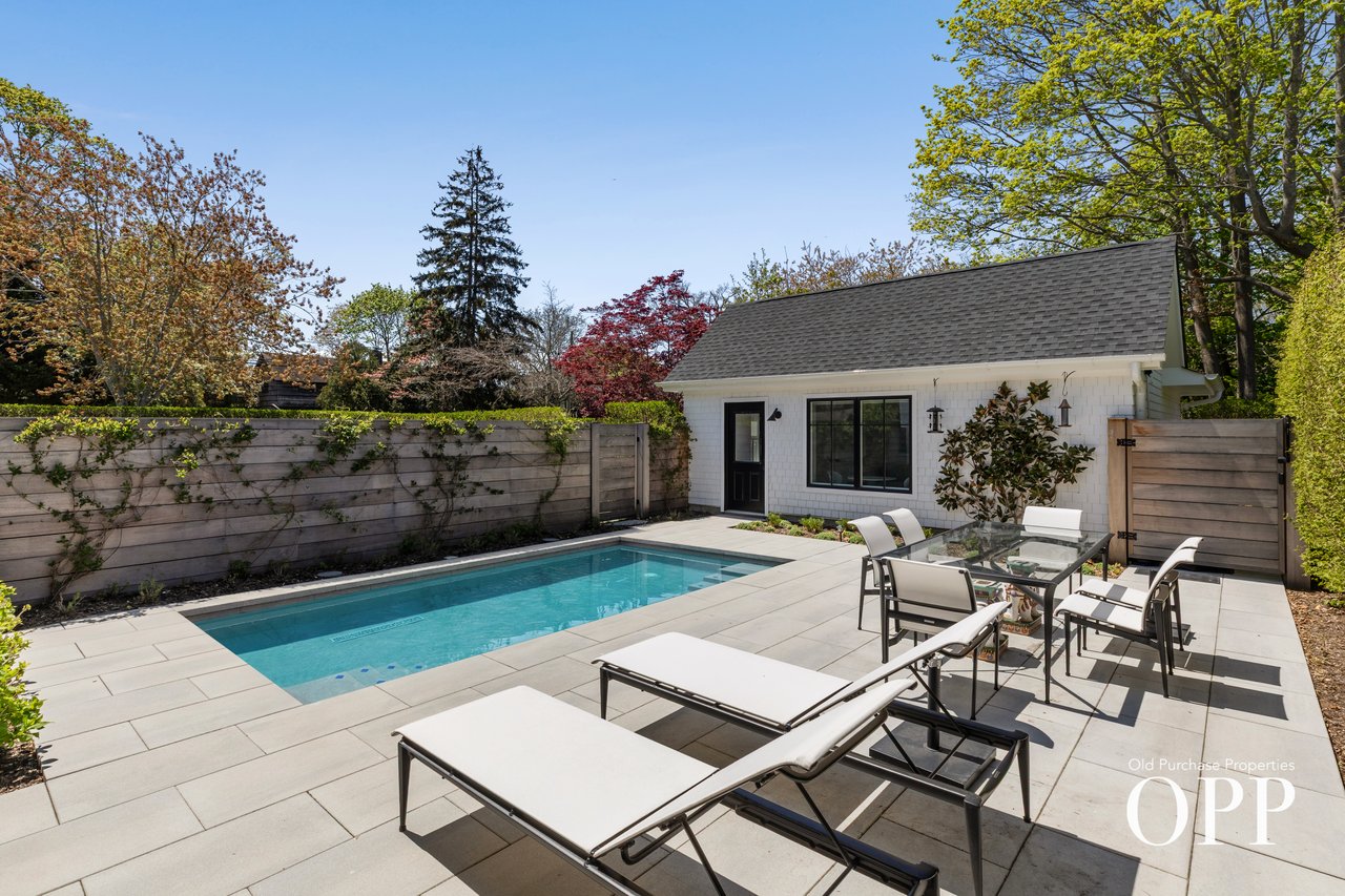 A Polished Summer Getaway