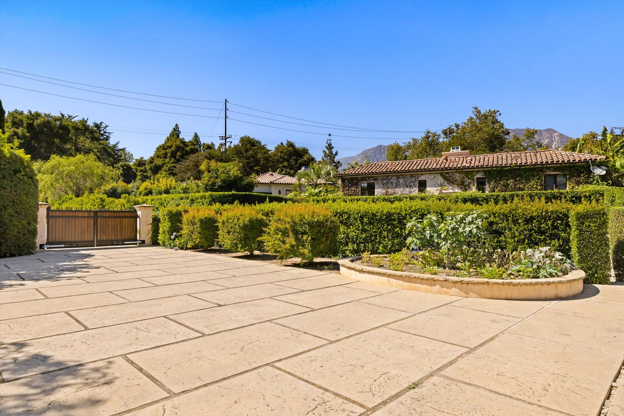 342 Sheffield Drive