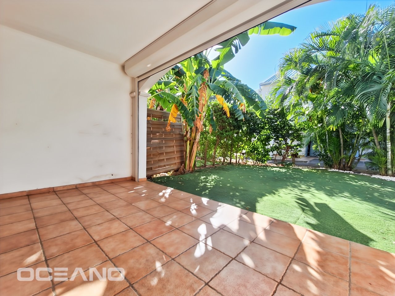 2 bedroom condo - ANSE MARCEL 