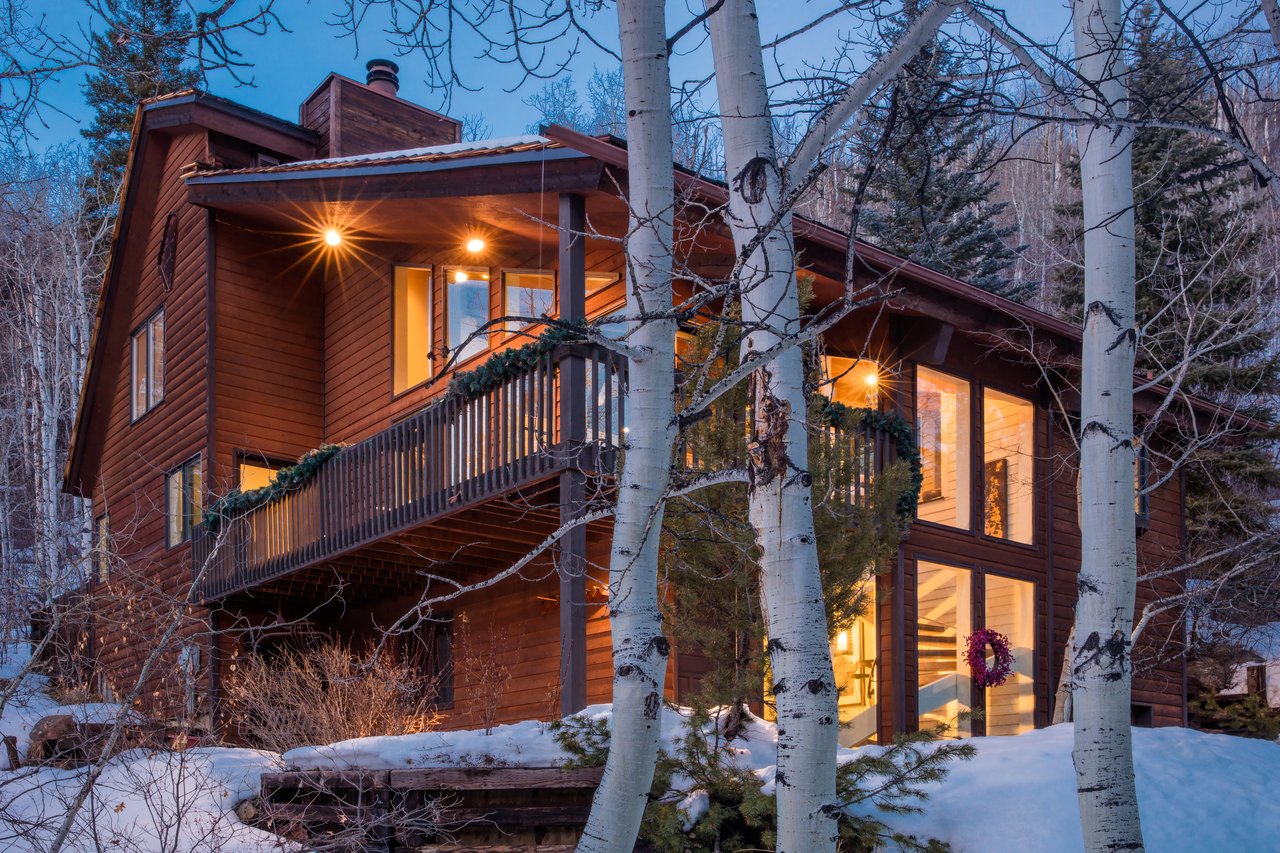 100 Mountain Laurel Court