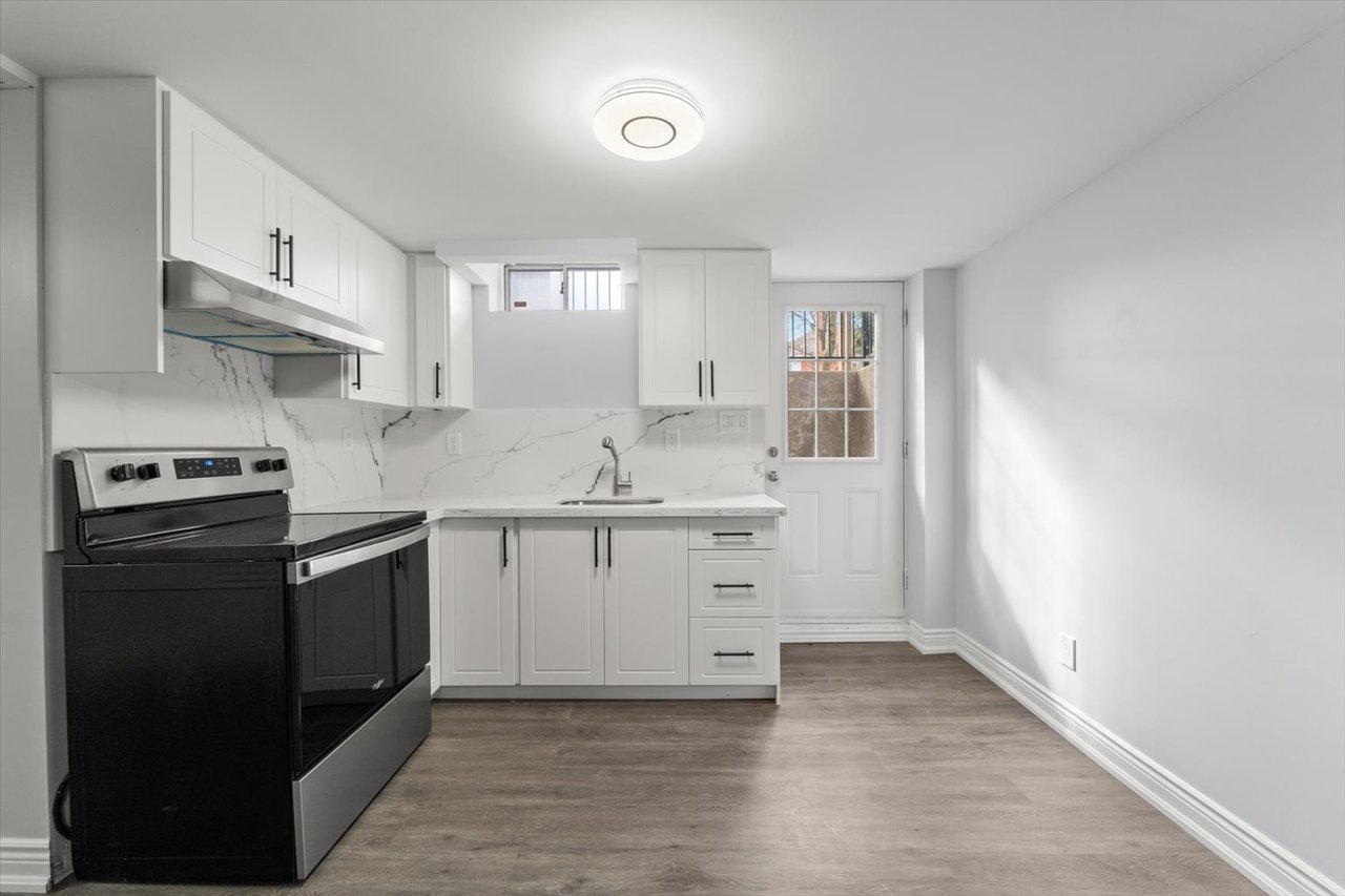 1409 Grist Mill Crt Lower