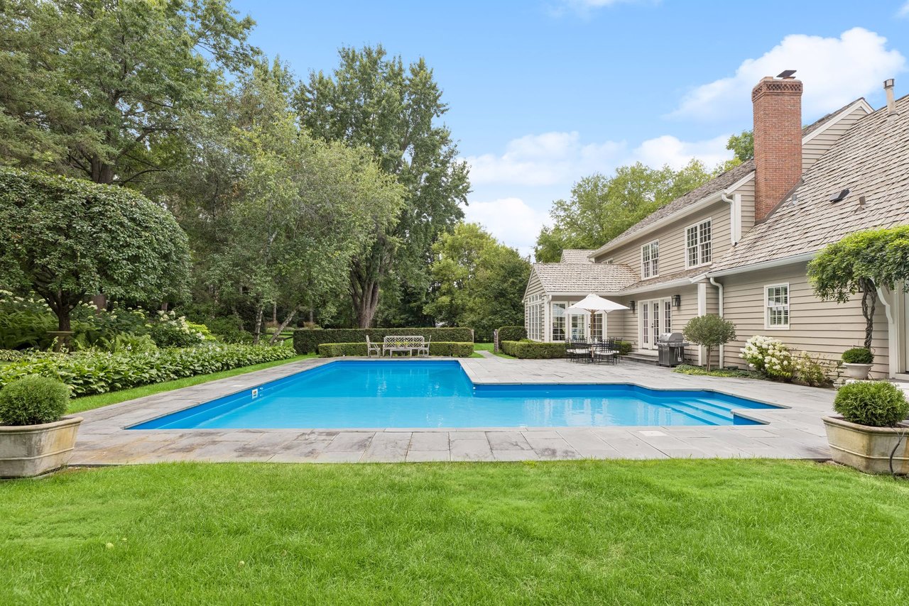 235 Hollander Road, Wayzata