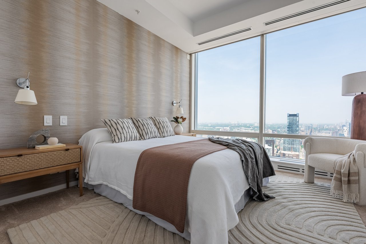 Suite 6104- 180 University Avenue