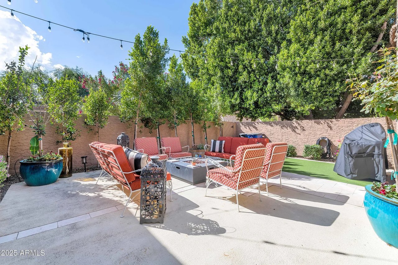 4434 E Camelback Rd Unit 137