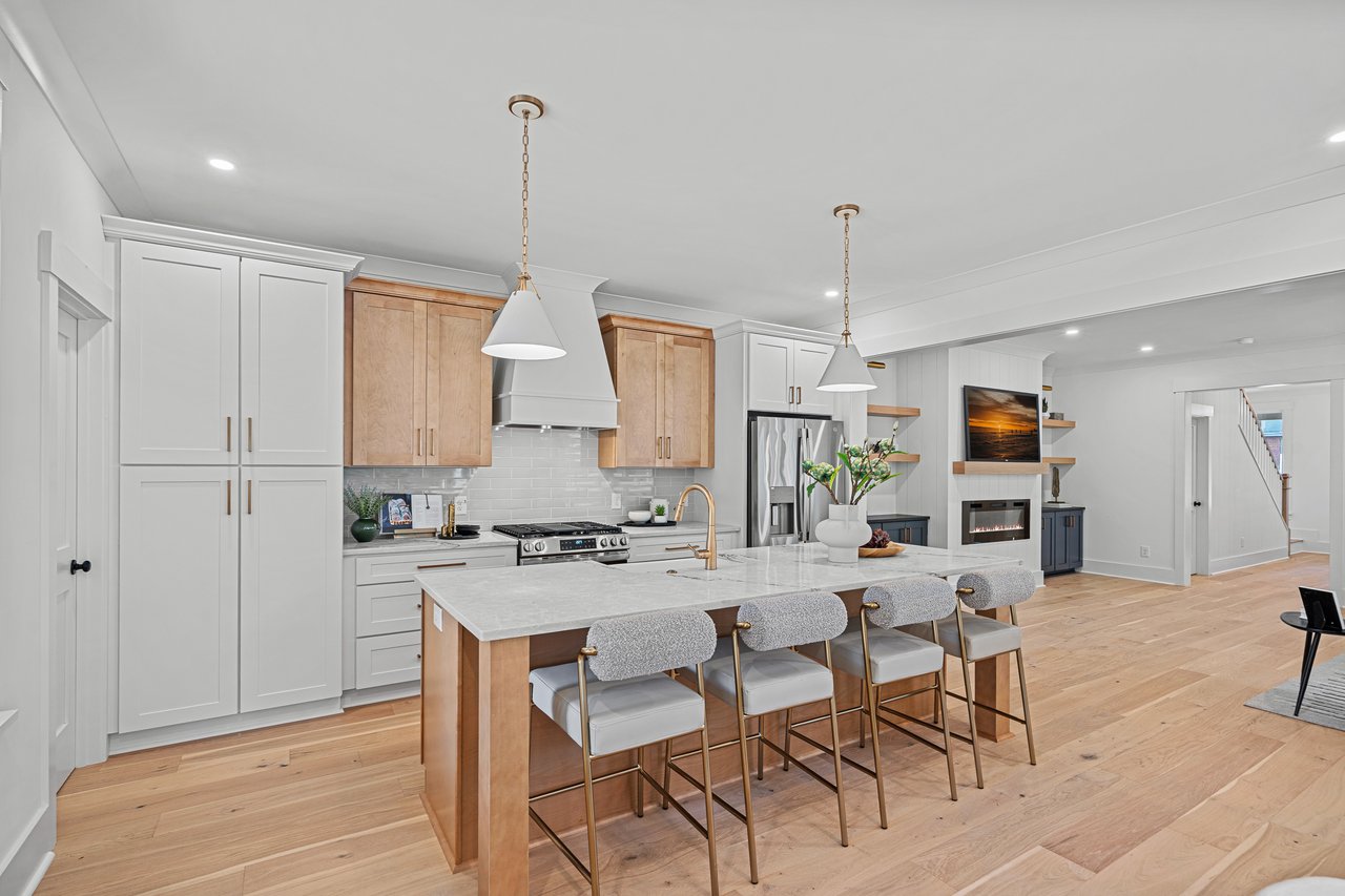 2746 Bancroft Street