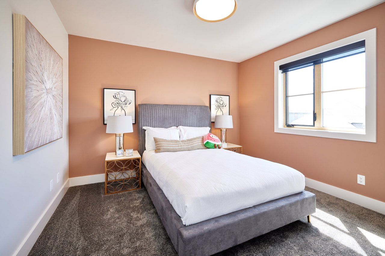 218 Aspen Summit Place SW