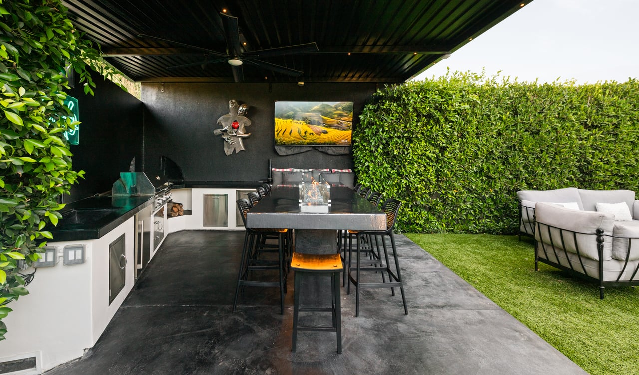 2209 Banyan Dr, Brentwood