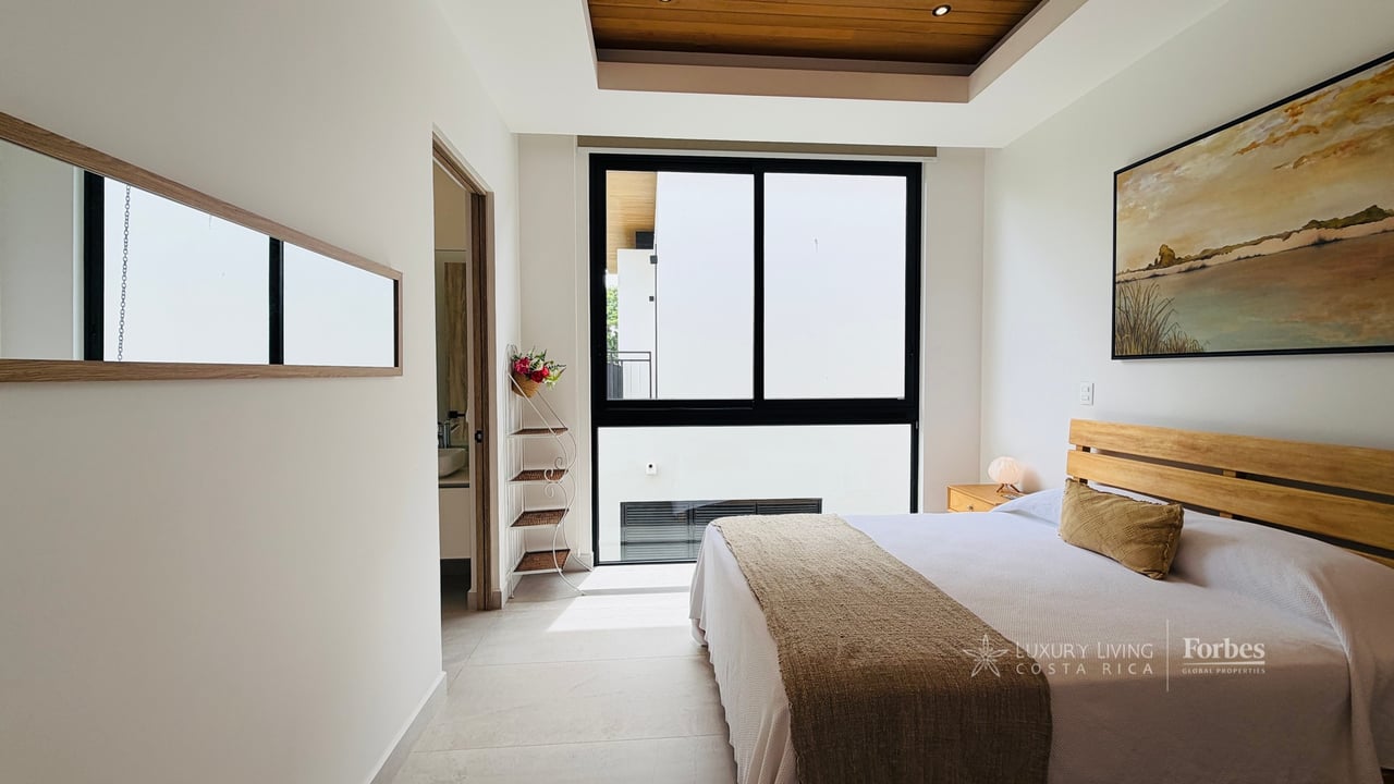 21479 - Luxury villa, 4 bedrooms, pool and excellent ROI for investors