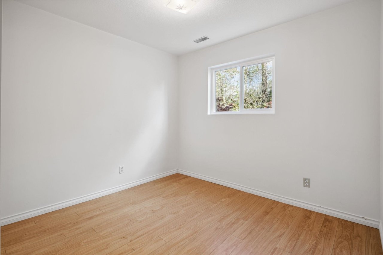 260 Fell Ave