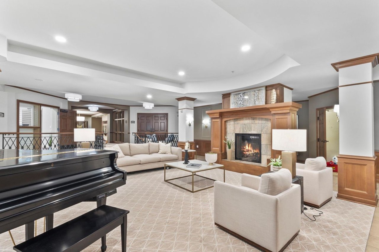 7100 Metro Blvd #116