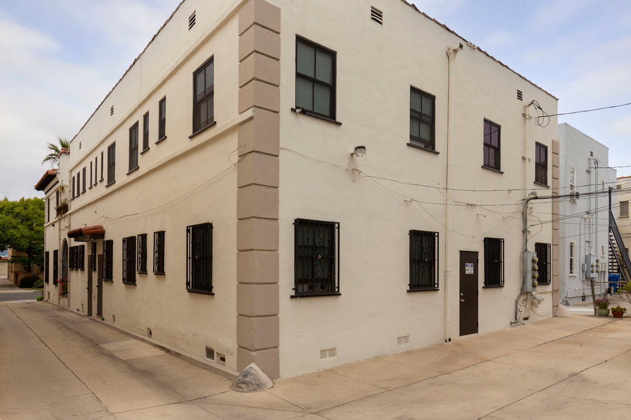 Restored Italian Renaissance 4 Unit in Beverly Grove