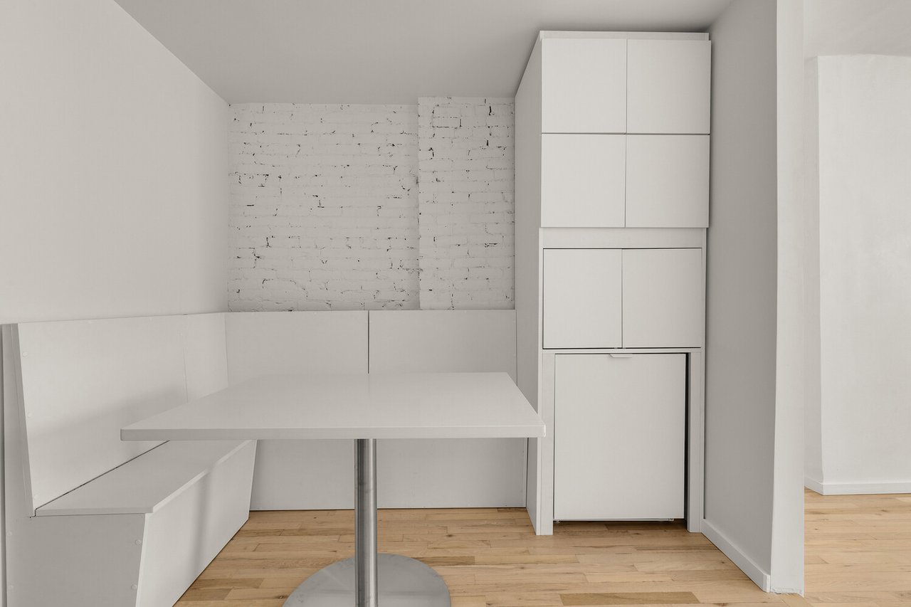 212 East 88th Street Unit: 4C