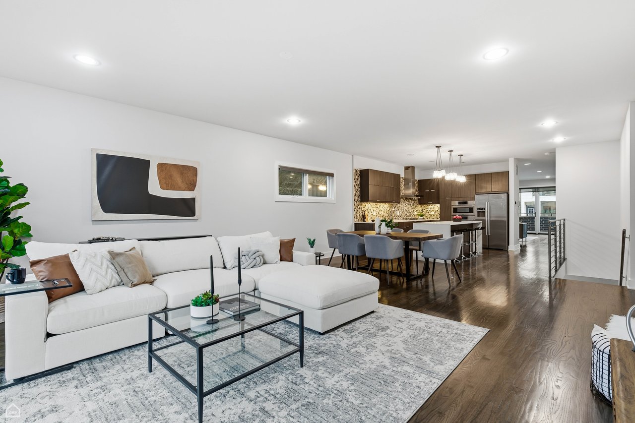 925 N Hermitage Ave | Unit 1 