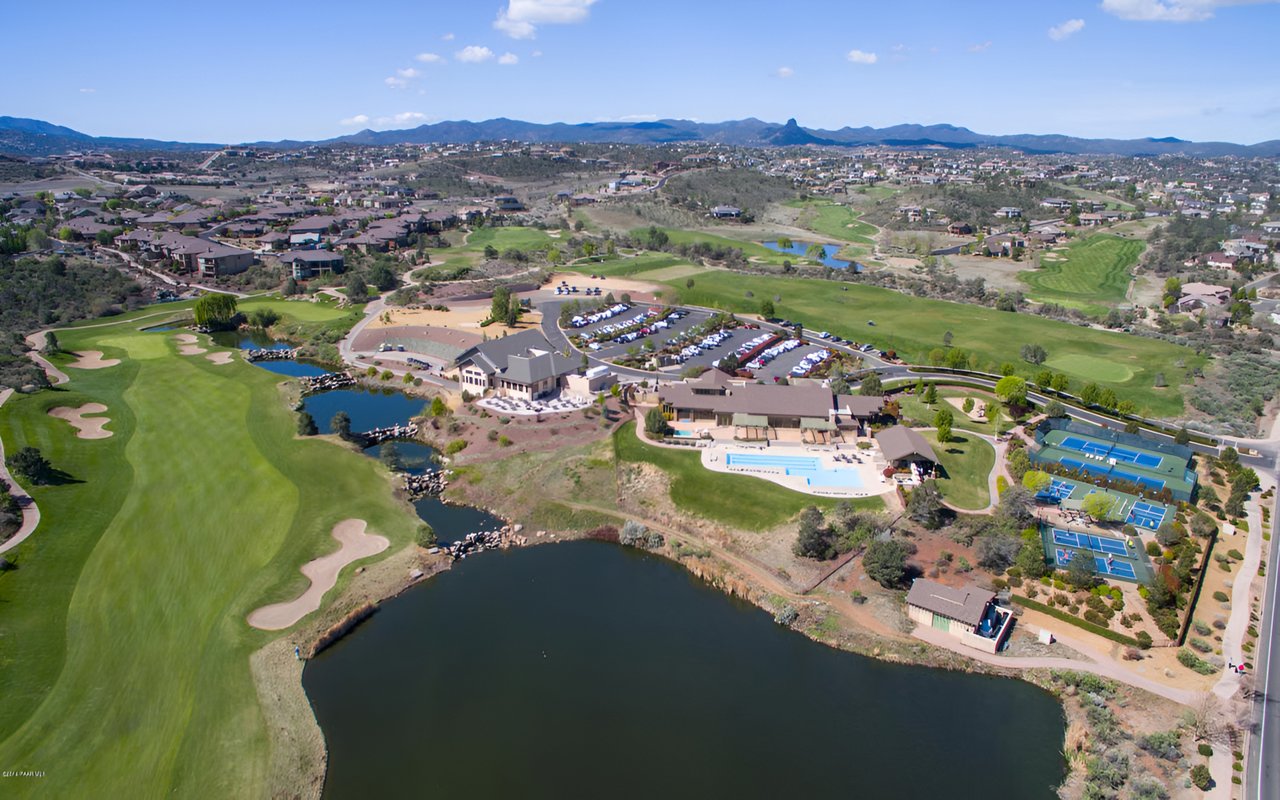 It’s true Prescott is “Everybody’s Hometown!”