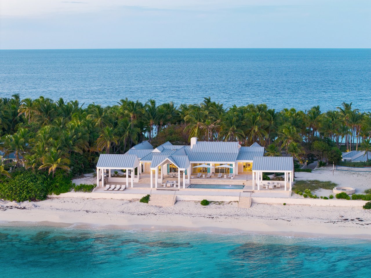 Twin Beaches - Cat Cay Yacht Club, Bahamas