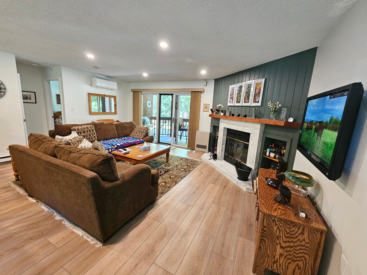 Waterfront, 3 bedroom Condo for Ski Season