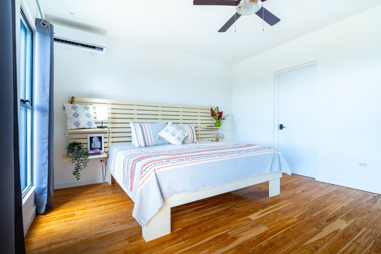 Las Brisas Ocean View! 3 bed, 2 bath, 3 acres!
