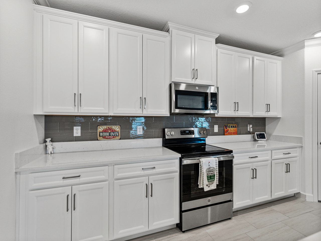 31500 MAGNA GULF LOOP