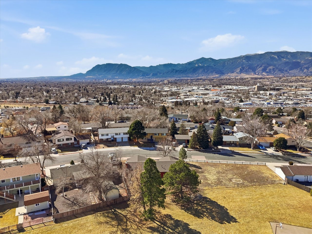 1186 Applewood Drive