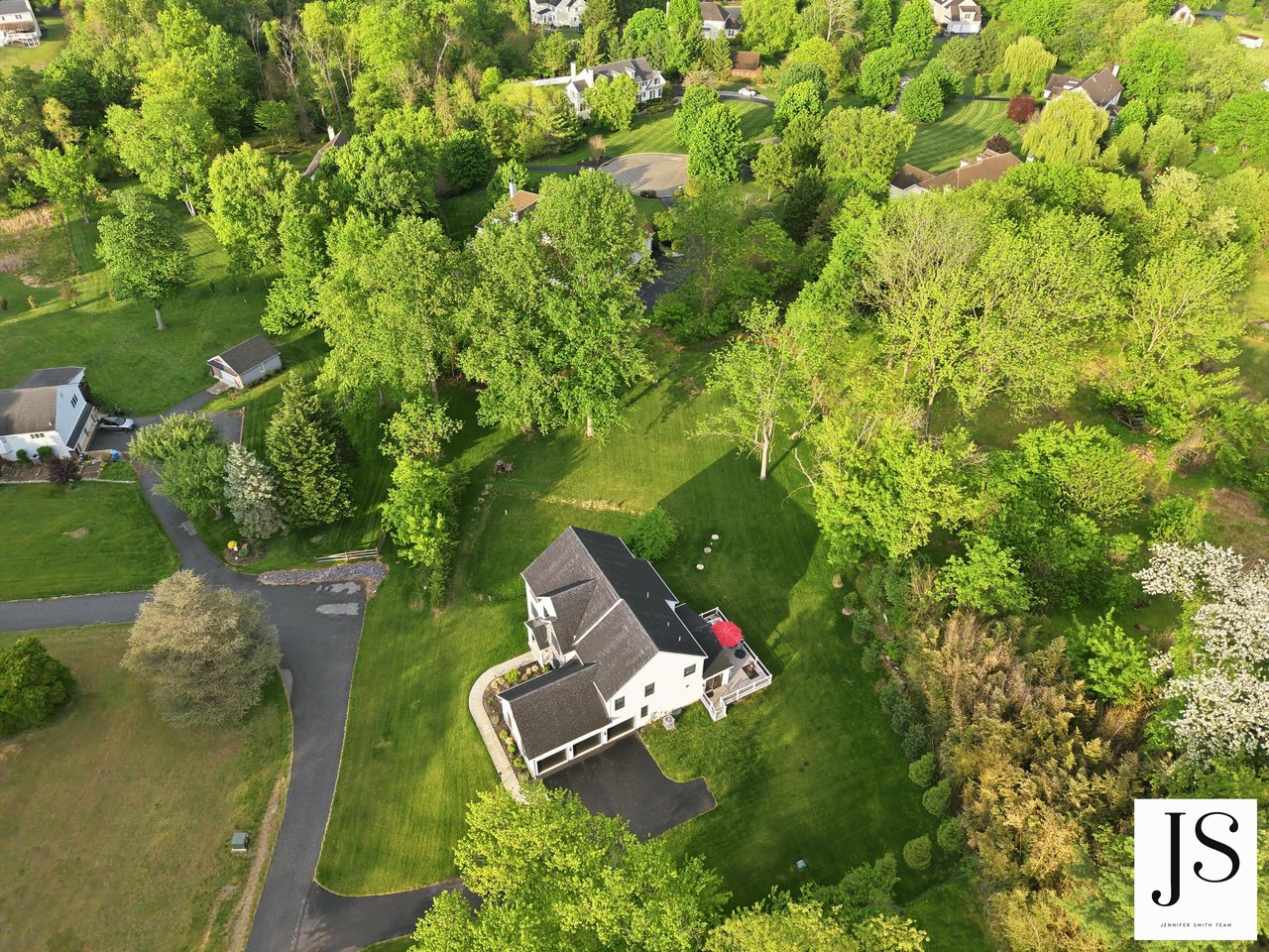 7 Overfield Ln, Glen Mills, PA 19342
