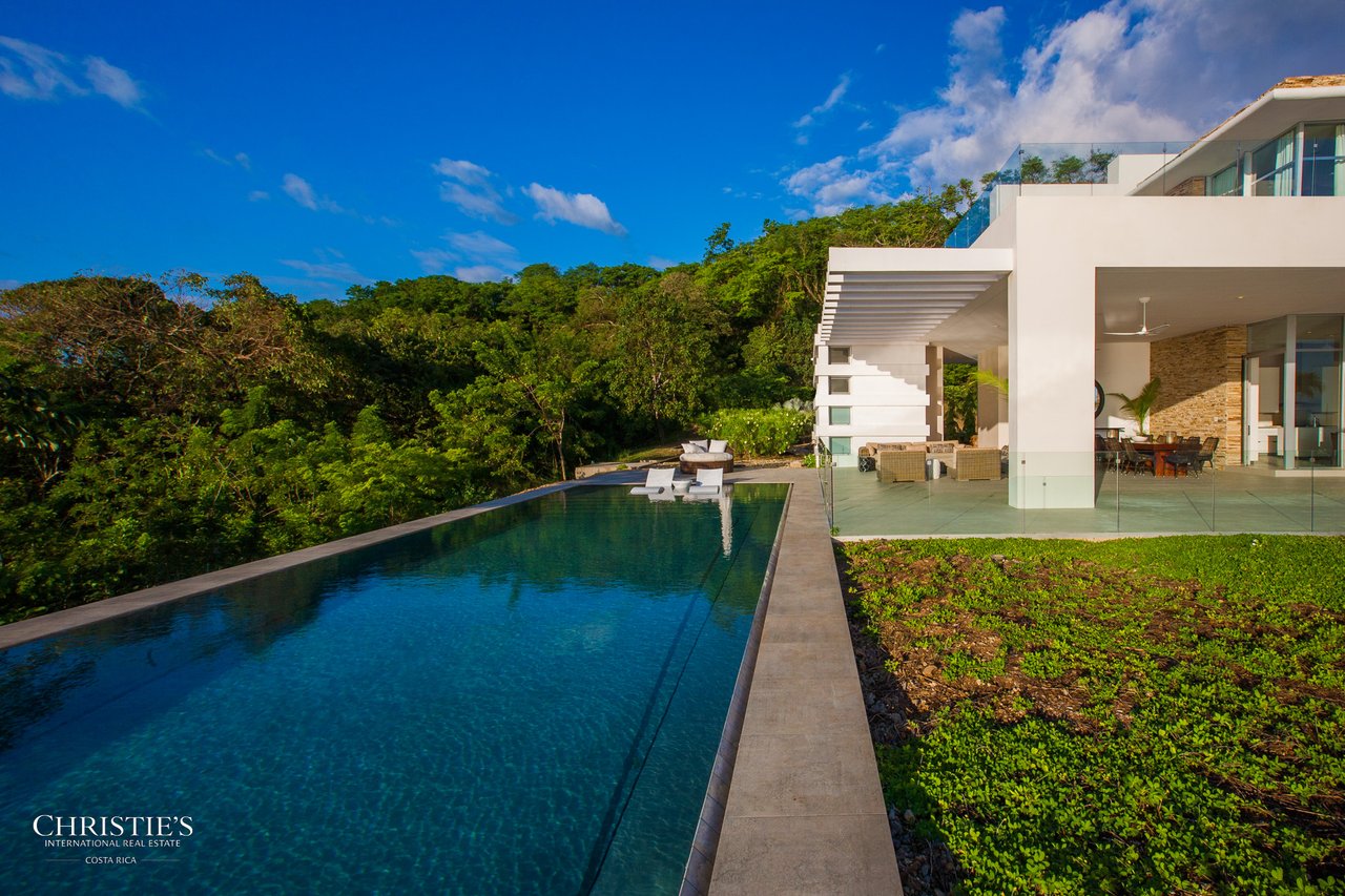 Majagual Estate