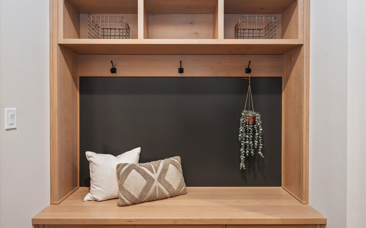 Modern Craftsman on One-Third of an Acre in Star, Idaho