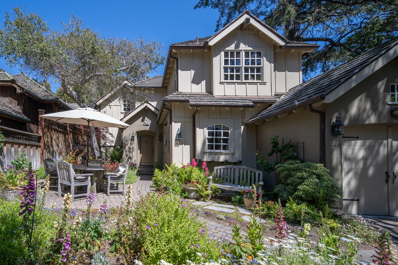 Monte Verde 3 NE of 13th, Carmel-by-the-Sea