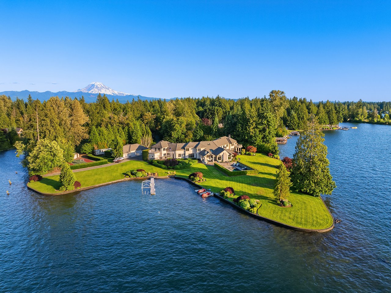 Legacy Snag Island Estate