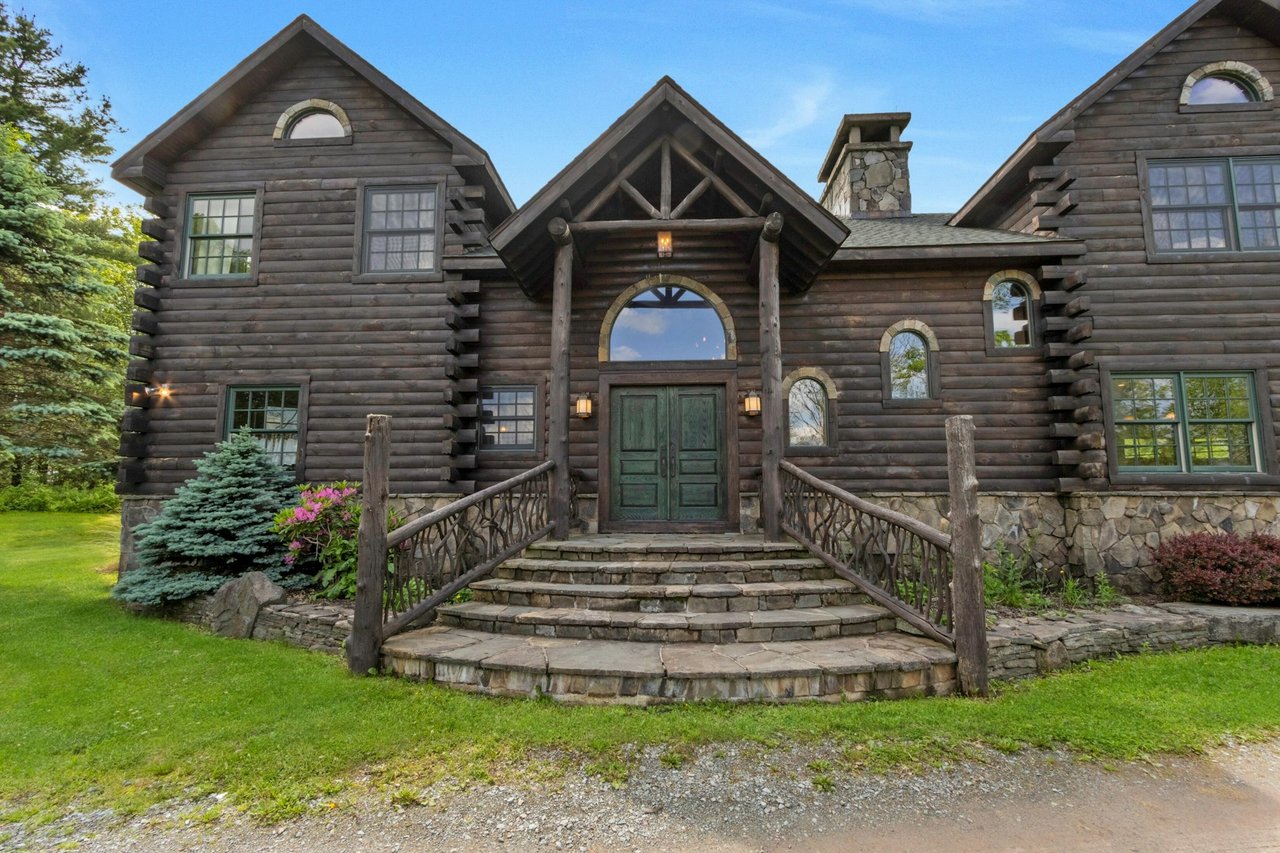 Burt's Lodge
