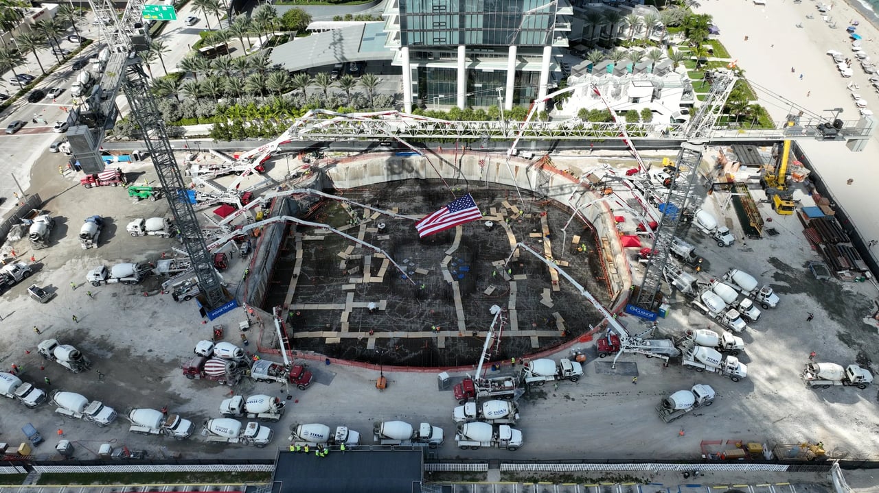 November 2025 |  Bentley Residences Miami Completes the Largest Residential Concrete Pour in Florida’s History