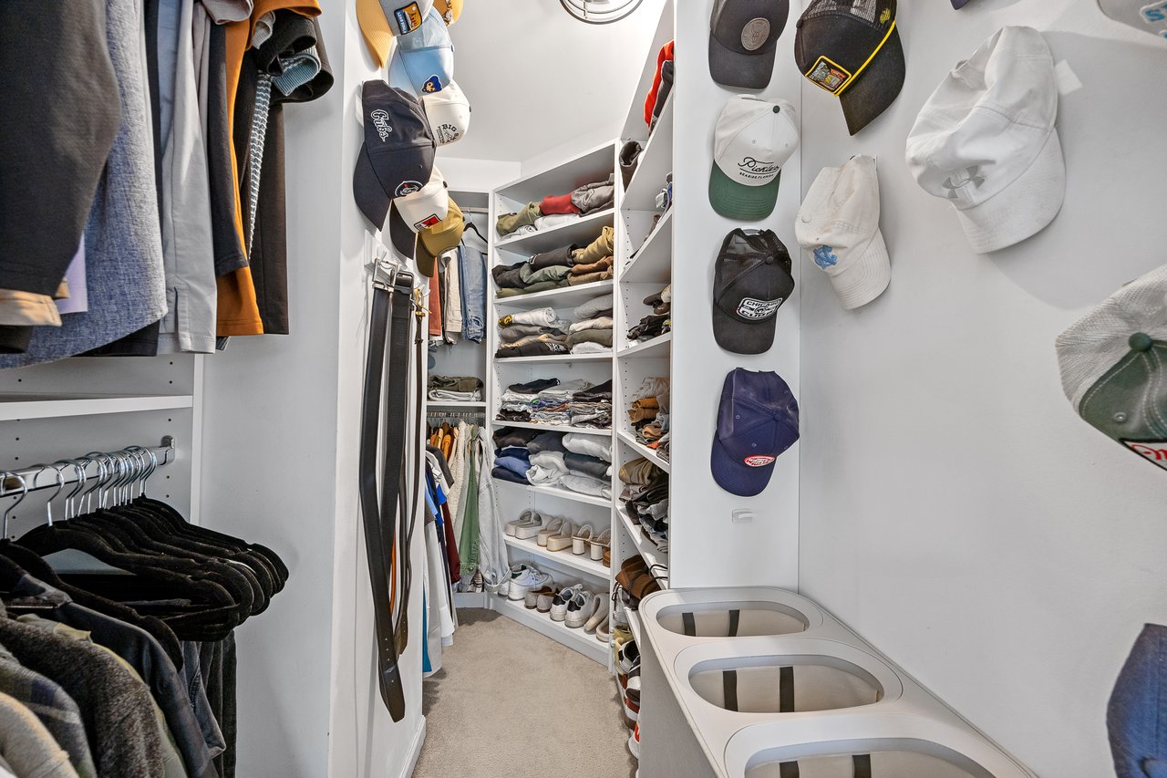 1103 Longwood Dr