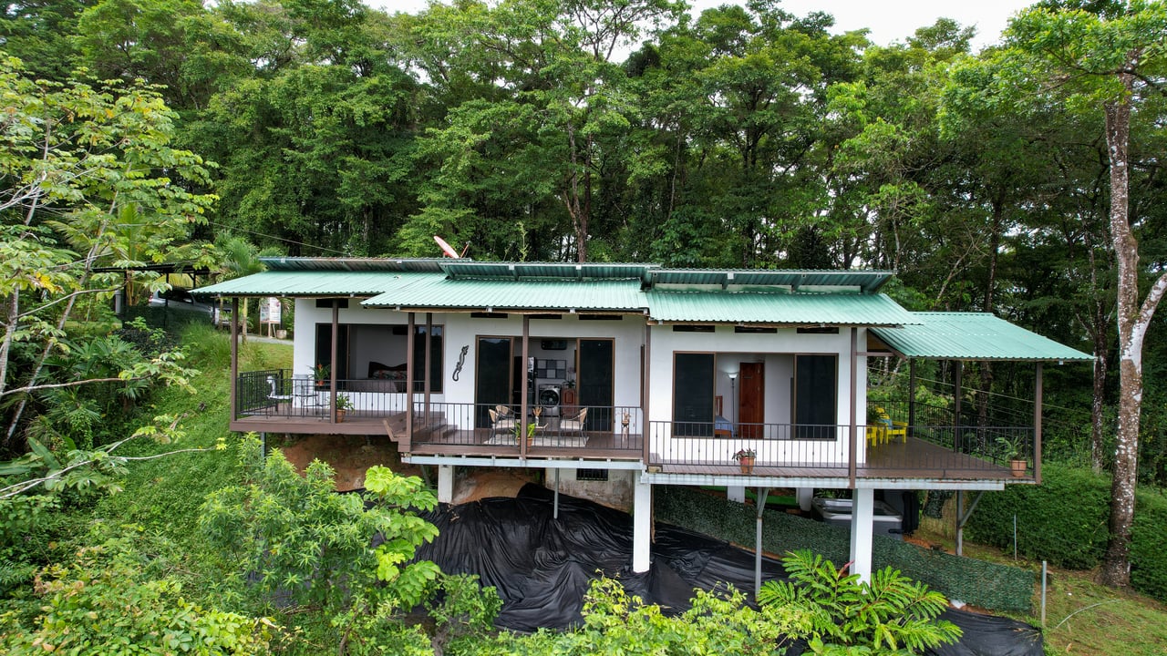 Jungle Canopy Retreat with Ocean, Cano Island & Mountain Views Near Dominical