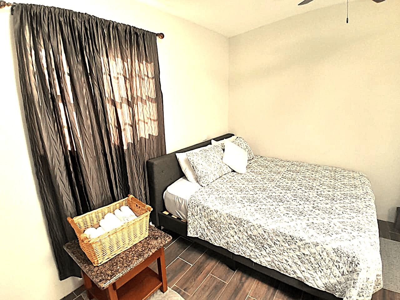 Suburban Comfort 1 bedroom apartment