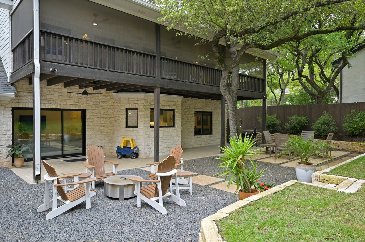 302 Wallis Drive