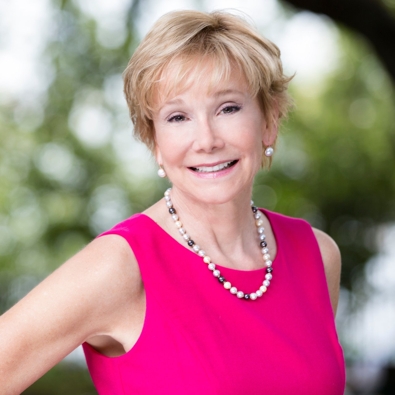 Eileen Smith Elizabethtown, PA Real Estate Agent Headshot