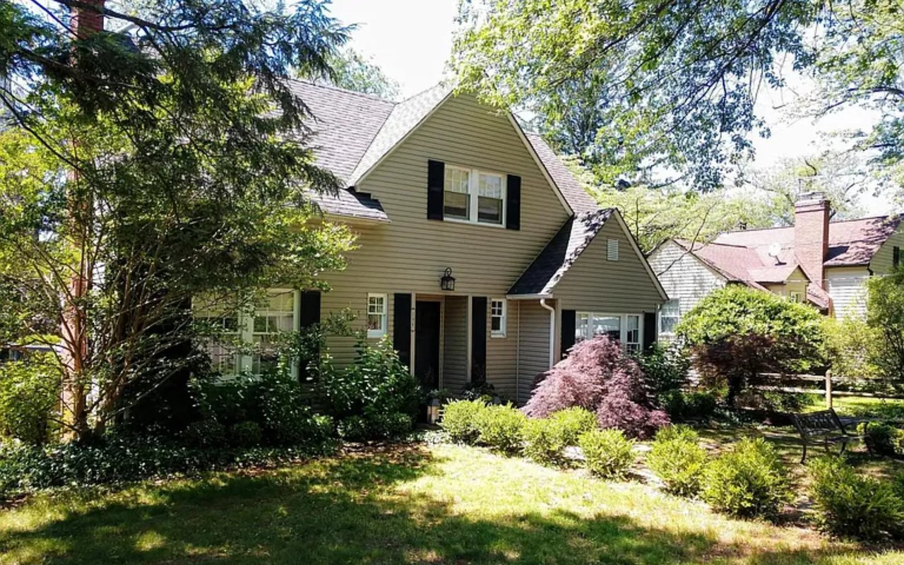 194 Locust St