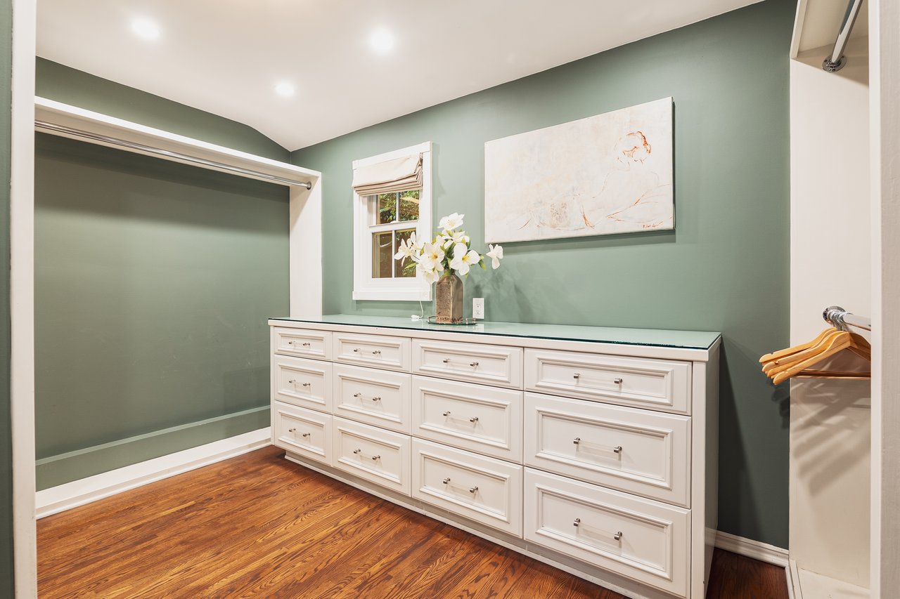 2055 Outpost Dr, hollywood hills