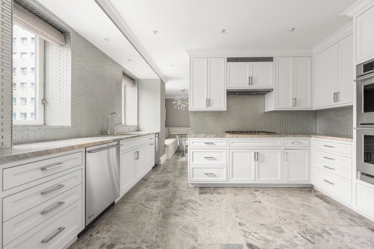 502 Park Avenue, PH27