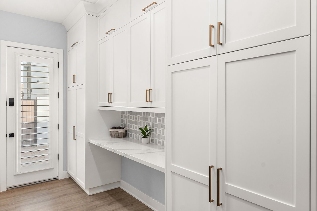 7749 W ARTEMISA Avenue