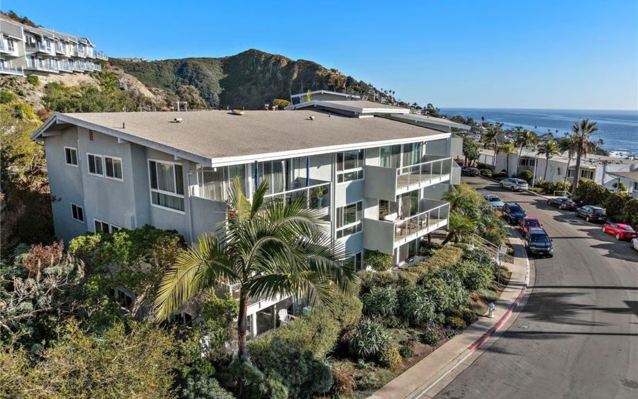 Sold 21703 Ocean Vista Drive #101, Laguna Beach $1,350,000 
