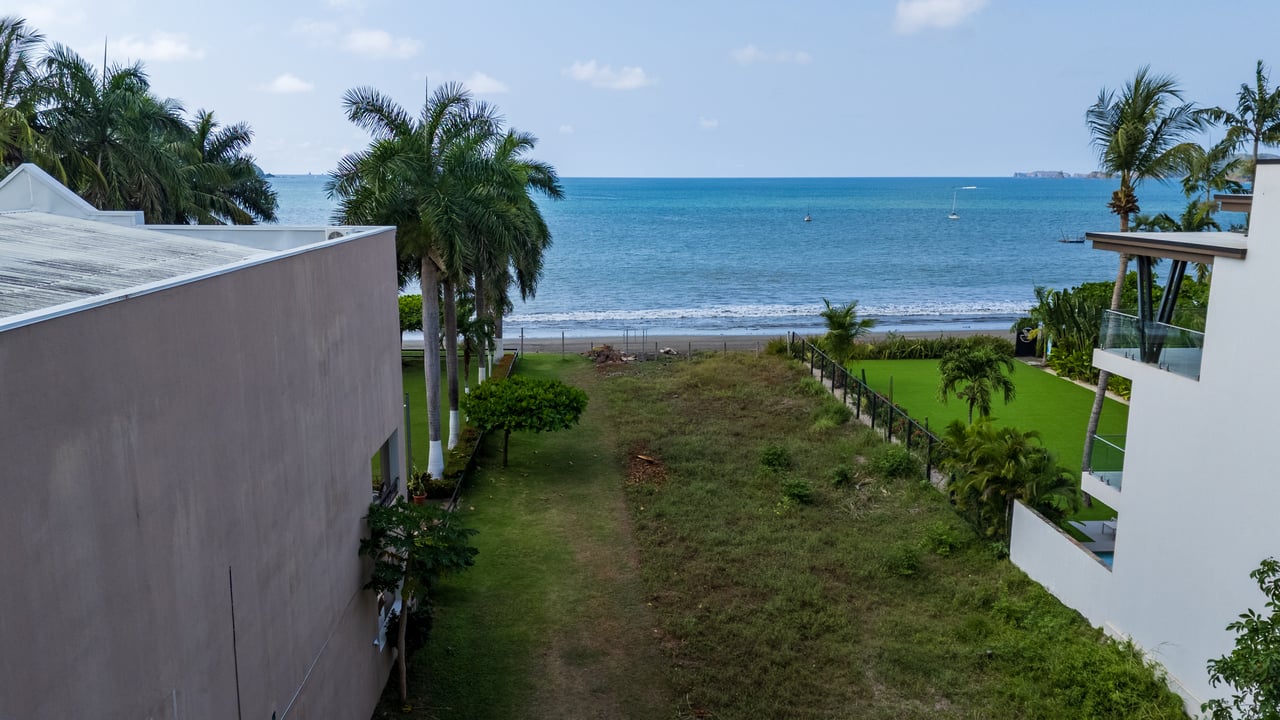 Surfside Beach Lot Y54 | Beachfront Development Lot with Water Letter – Surfside / Flamingo, Guanacaste