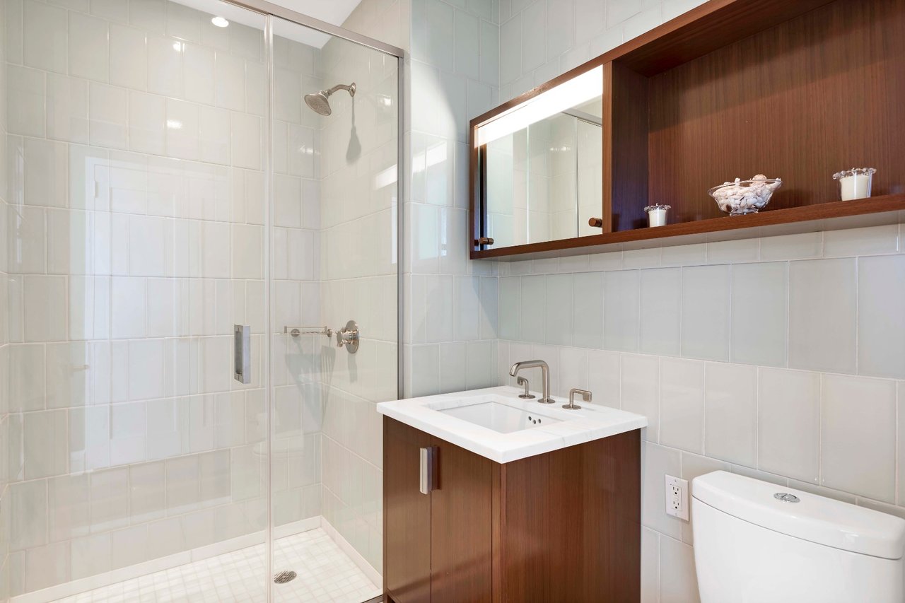 60 Riverside Boulevard, #PH-3901