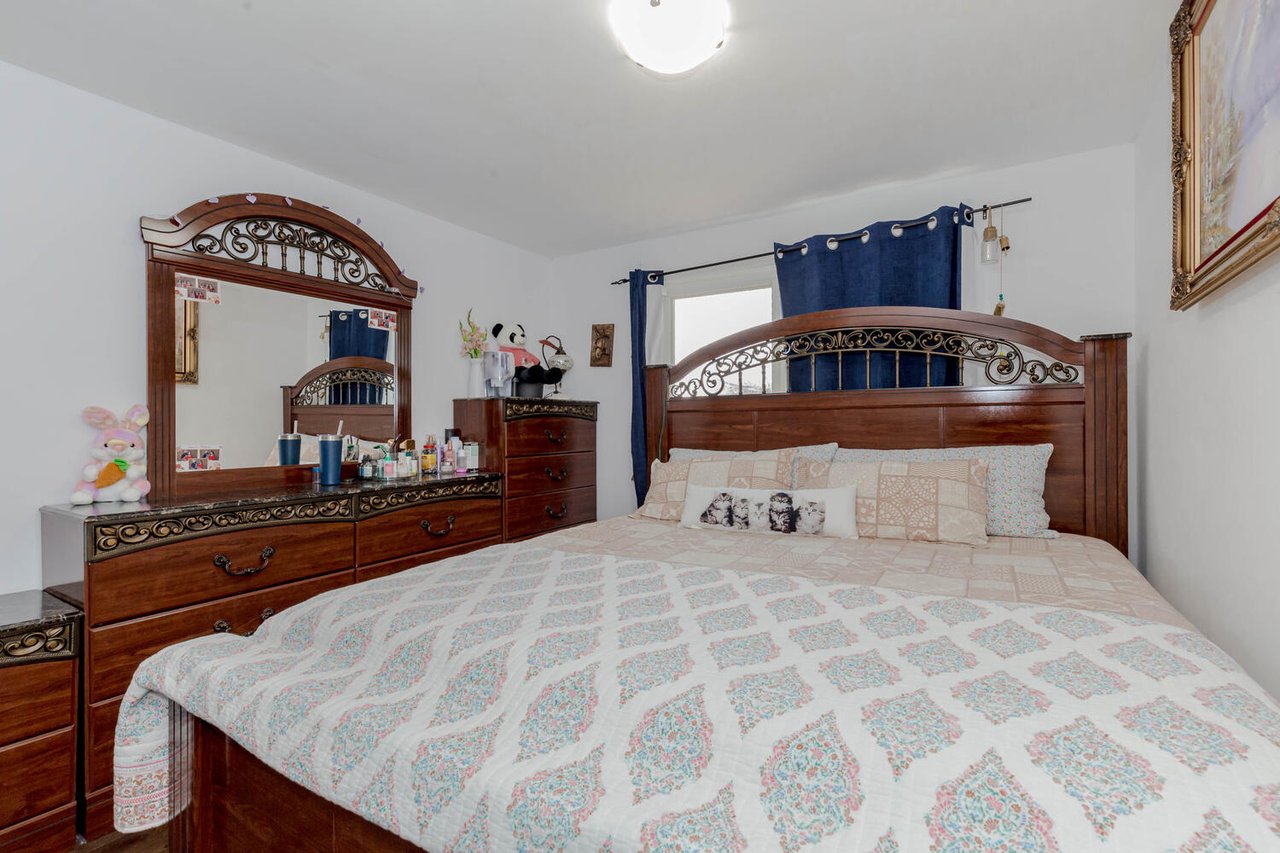 11 Glenmore Crescent