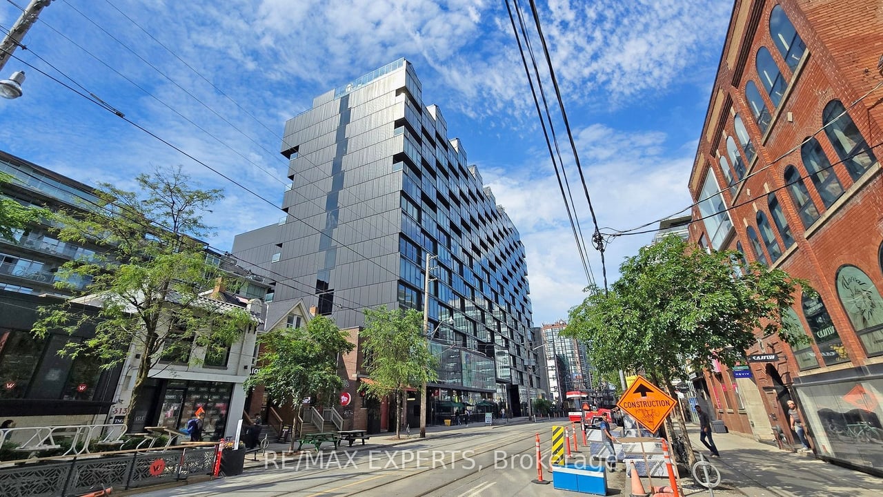 THOMPSON RESIDENCES